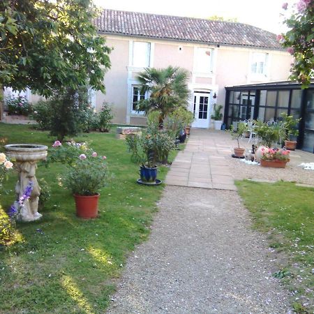 La Rosaliere Bed & Breakfast Chabournay Exterior photo